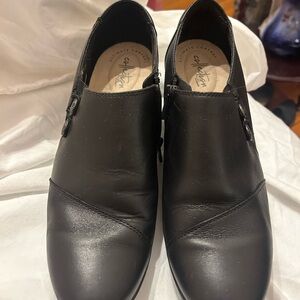 Clarks Women's Black Leather Slip-On Loafers